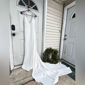 Brand new Wendy’s bridal wedding gown